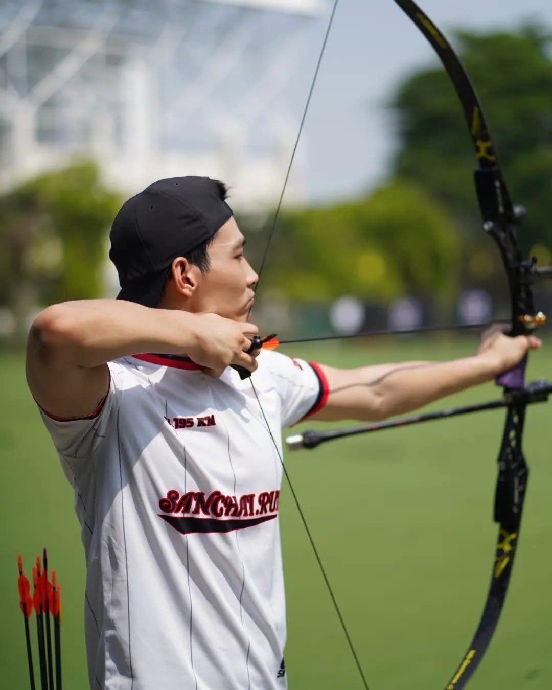 Khomkrit - Sanchai.run Team